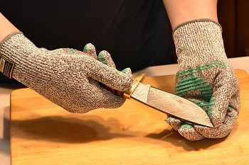 Heat-Resistant Gloves